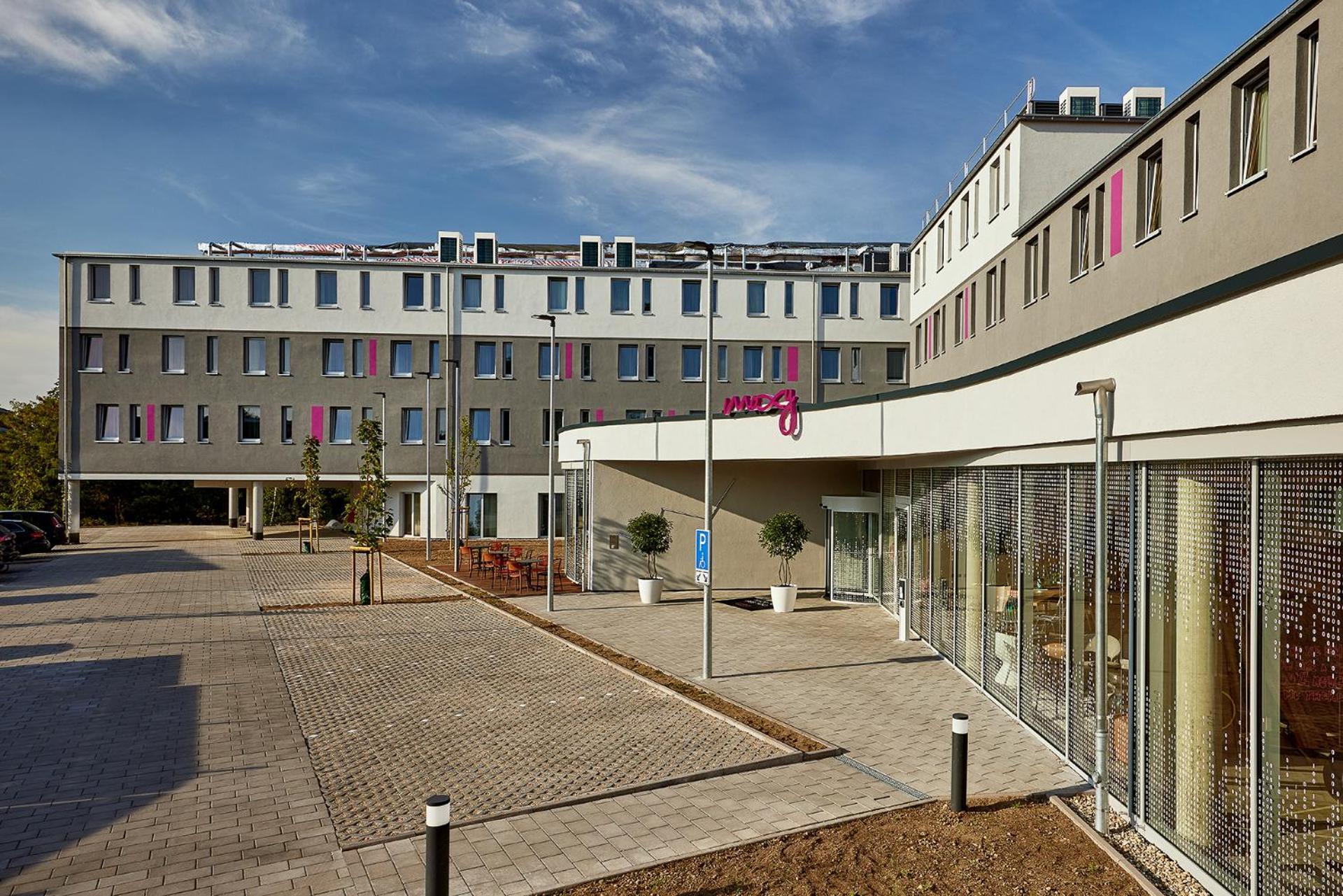 Hotel Moxy Karlsruhe Exterior foto